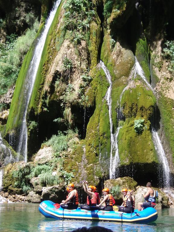 Rafting Center Drina Tara Hotel Bastasi Buitenkant foto
