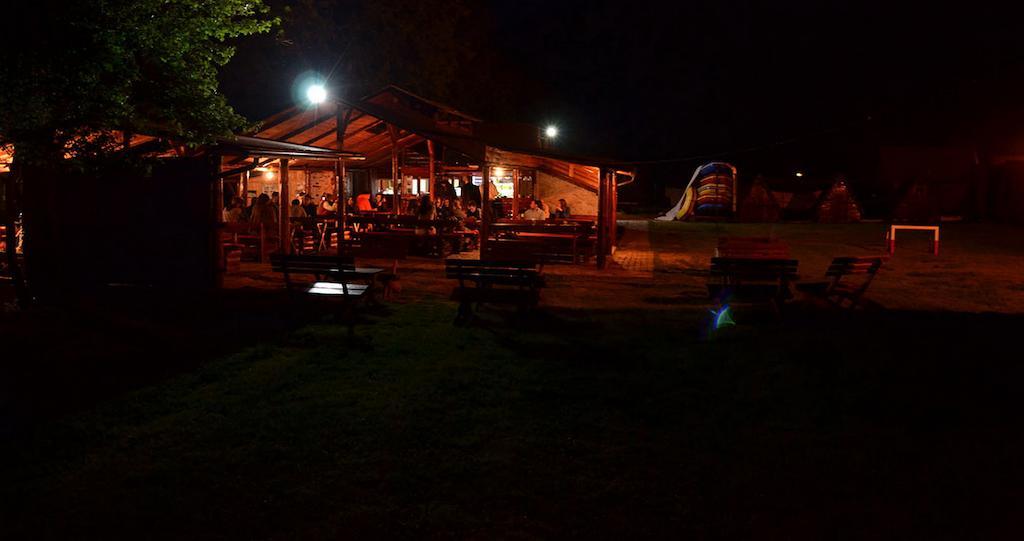 Rafting Center Drina Tara Hotel Bastasi Buitenkant foto